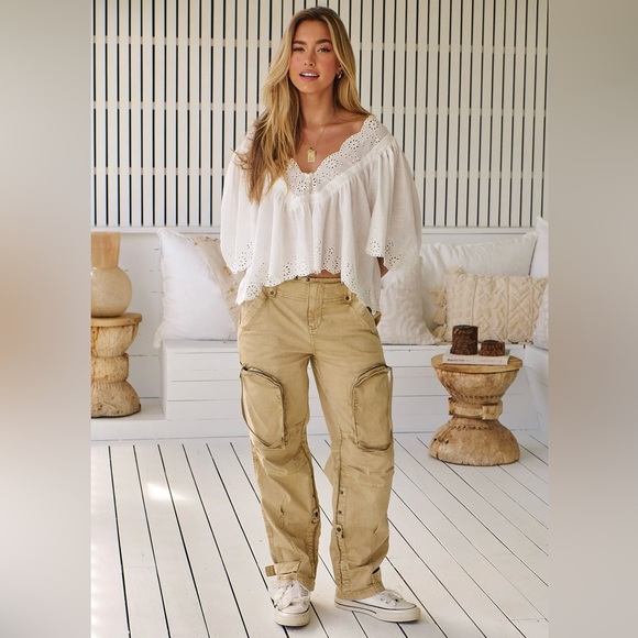 🌻🆕FREE PEOPLE Costa Eyelet Top-Bright White-Size Medium - Picture 12 of 16